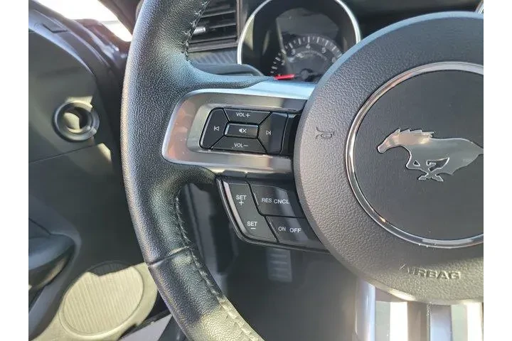 $22500 : Ford Mustang 2021 EcoBoost 2 image 6