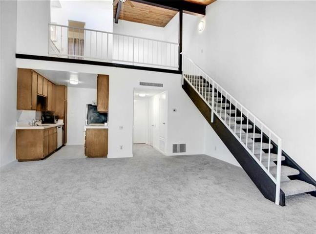 $250000 : NICE CONDO FOR SALE!! image 3