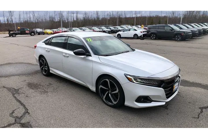 $23776 : Honda Accord 2022 Sport 4dr image 7
