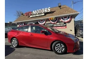 $13499 : 2018 Prius Four thumbnail
