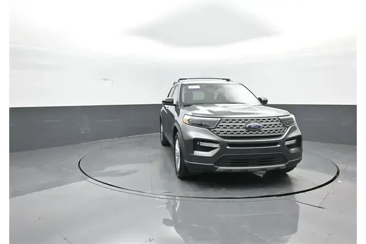 $22899 : Ford Explorer 2020 AWD Limit image 2