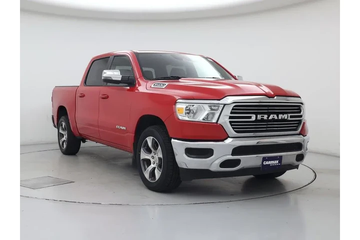 $33998 : Ram 1500 2024 4x2 Laramie 4d image 1