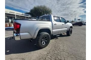 $27998 : Toyota Tacoma 2021 4x2 TRD O thumbnail