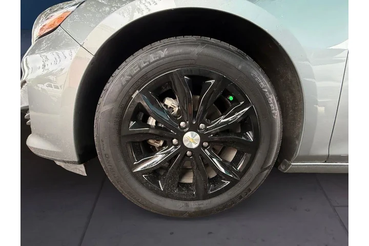 $19994 : Chevrolet Malibu 2023 LT 4dr image 9