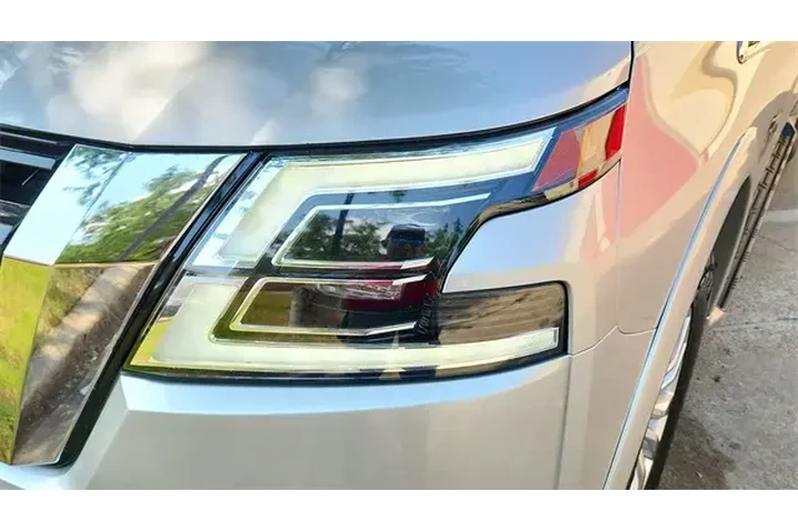$27679 : Nissan Armada 2023 4x2 SV 4d image 10