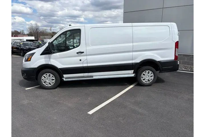 $32995 : Ford Transit 2024 250 3dr LW image 6