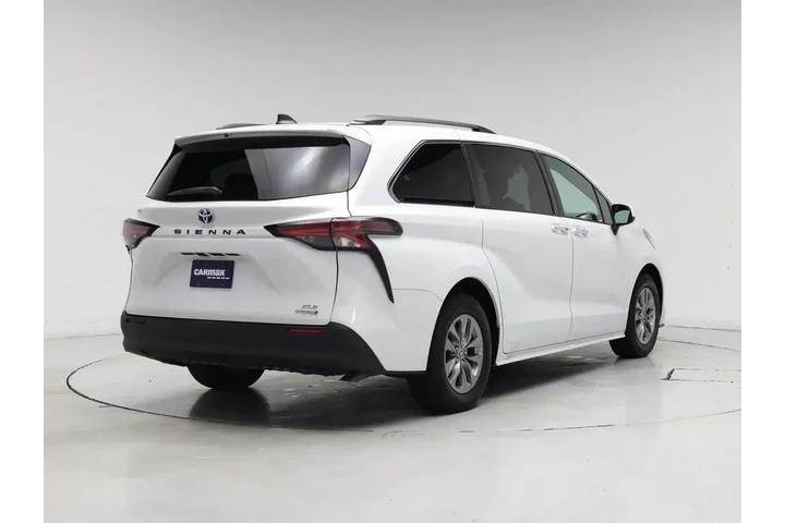 $33998 : Toyota Sienna 2022 XLE 8-Pas image 8