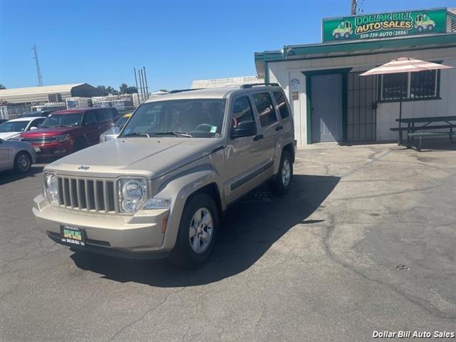 $9950 : 2010 Liberty Sport SUV image 3