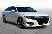 $19749 : Honda Accord 2019 Touring 4d thumbnail