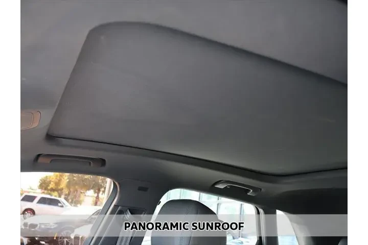 $18590 : Audi Q3 2021 AWD quattro S l image 3