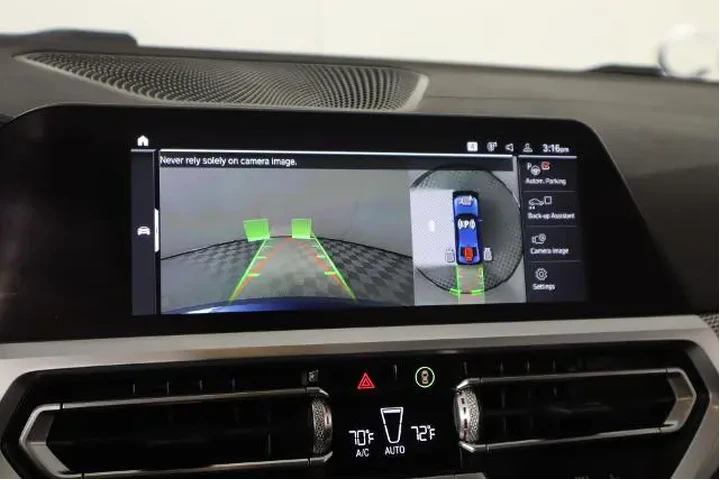 $19789 : BMW 3 Series 2019 330i 4dr S image 6