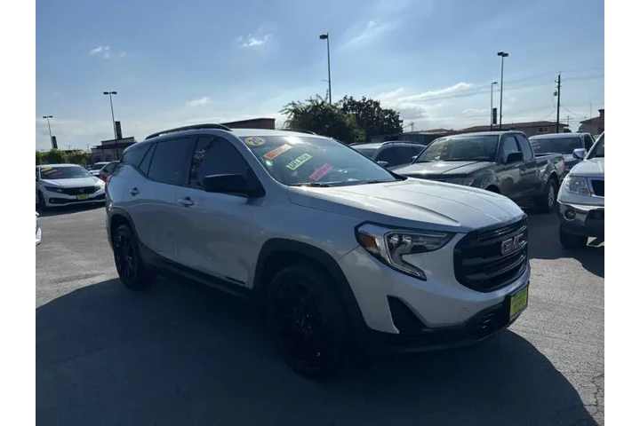 $20999 : 2020 GMC Terrain SLE image 8