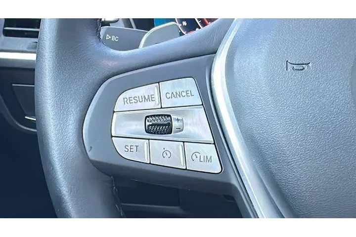 $38957 : BMW X4 2024 AWD xDrive30i 4d image 4
