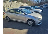 $8700 : Hyundai ACCENT 2019 SE 4dr S thumbnail