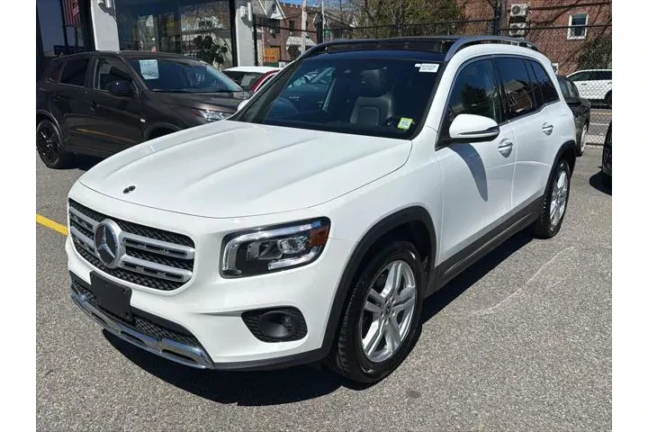 $28490 : Mercedes-Benz GLB 2022 AWD G image 1