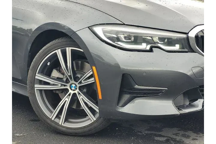 $29500 : BMW 3 Series 2022 330i 4dr S image 5