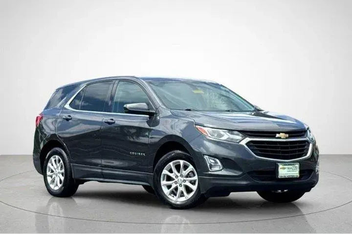 $10183 : Chevrolet Equinox 2019 4x4 L image 2