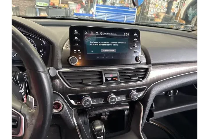 $18038 : Honda Accord 2018 Sport 4dr image 10