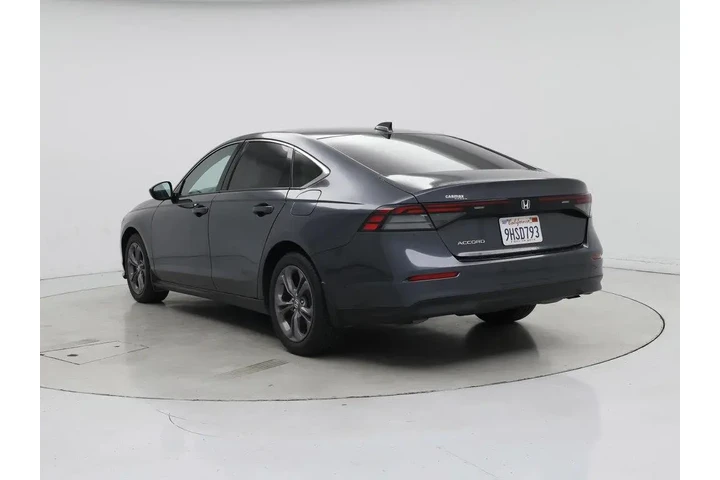 $25998 : Honda Accord 2023 EX 4dr Sed image 2