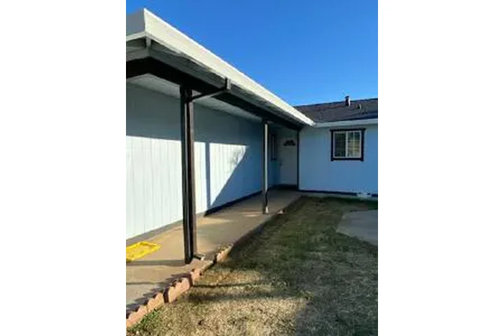 AAA GUTTERS & DOWNSPOUTS image 7