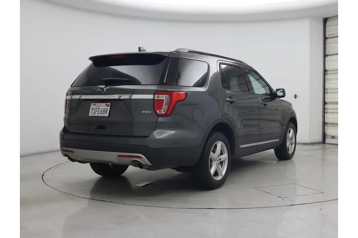 $16998 : Ford Explorer 2016 AWD XLT 4 image 8