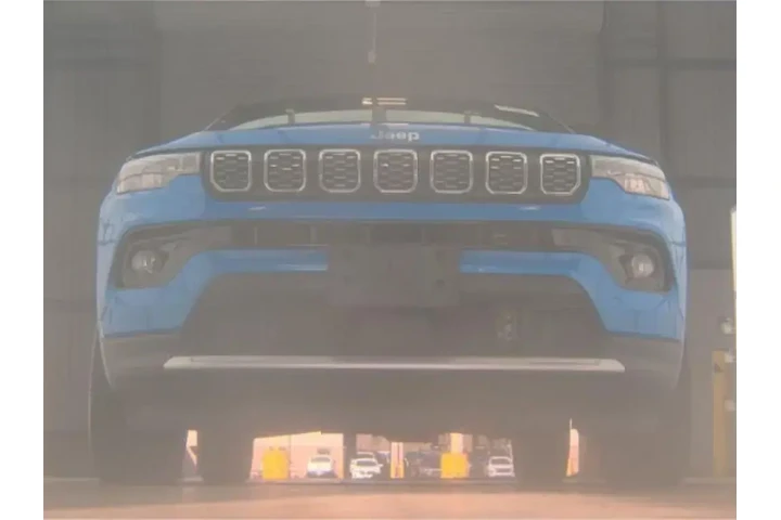 $21993 : Jeep Compass 2025 4x4 Limite image 3