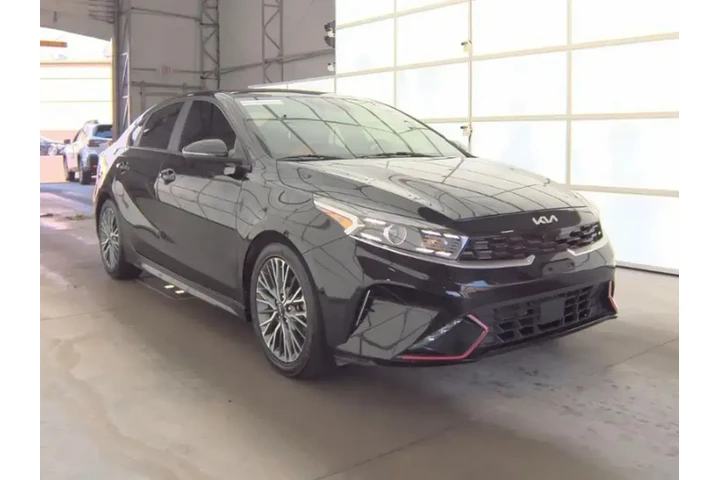 $18793 : Kia Forte 2023 GT-Line 4dr S image 4