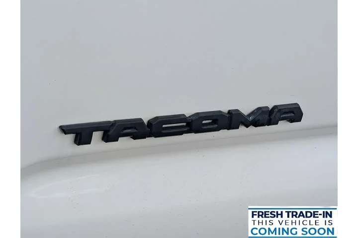 $38048 : Toyota Tacoma 2022 4x4 TRD O image 2