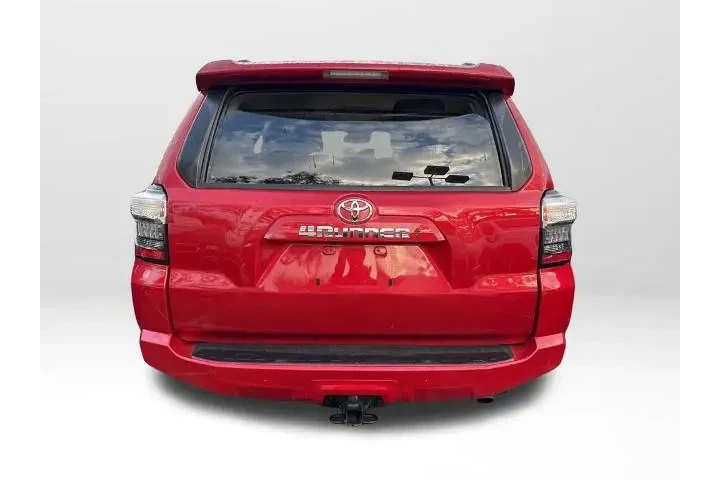 $38488 : Toyota 4Runner 2024 4x4 SR5 image 4