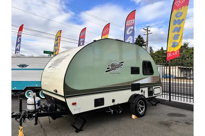 $12995 : 2016 Forest River R-POD RP172 image 9