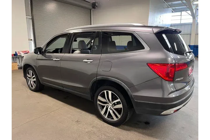 $21634 : Honda Pilot 2017 AWD Touring image 6