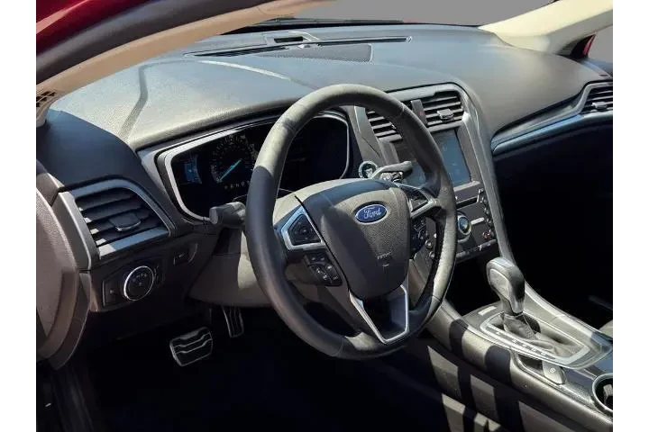 $13595 : Ford Fusion 2016 Titanium 4d image 6