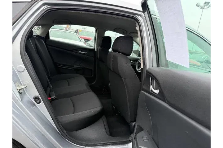 $17430 : Honda Civic 2017 LX 4dr Seda image 8