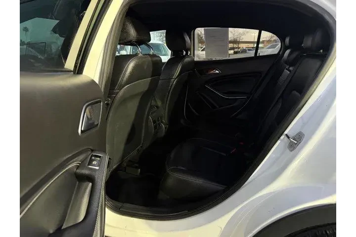 $15995 : Mercedes-Benz GLA 2018 GLA 2 image 10