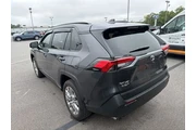 $37992 : Toyota RAV4 2025 XLE Premium thumbnail