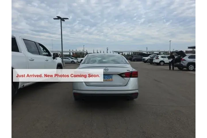 $20900 : Nissan Altima 2024 2.5 SR 4d image 5