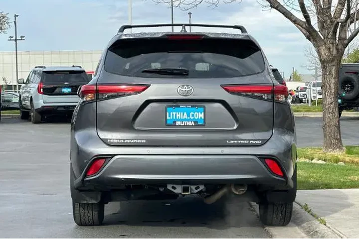 $33995 : Toyota Highlander 2020 AWD L image 7