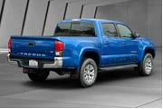 $26300 : Toyota Tacoma 2018 4x2 TRD O thumbnail