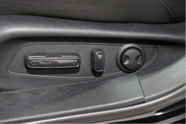 $31892 : Honda Accord Hybrid 2025 Spo image 4