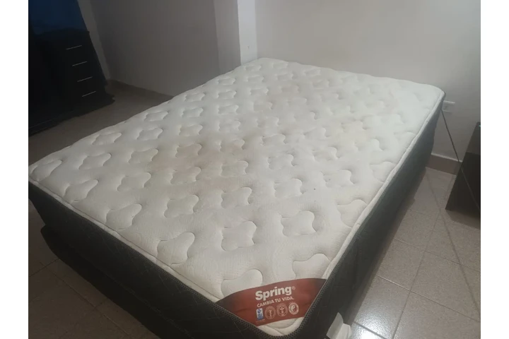 $700000 : colchon spring con base image 3