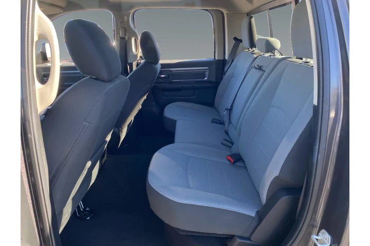 $38763 : Ram 1500 Classic 2023 image 6