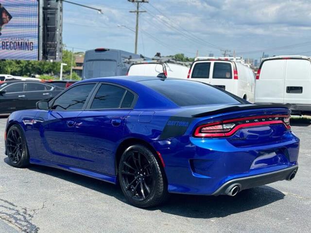 $32995 : 2019 Charger R/T Scat Pack image 10