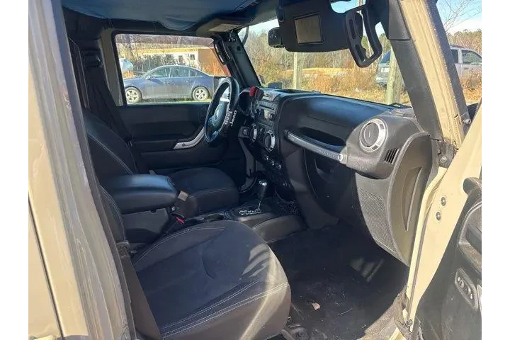 $18499 : Jeep Wrangler Unlimited 2017 image 10