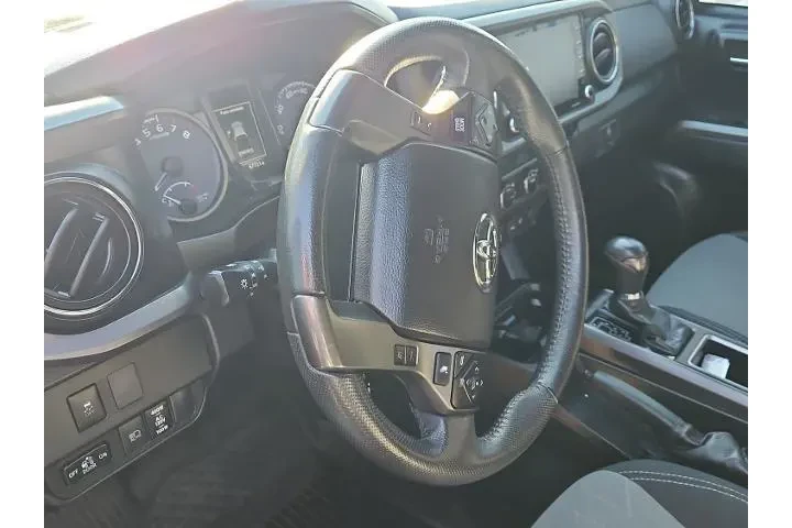 $31000 : Toyota Tacoma 2021 4x2 TRD O image 2