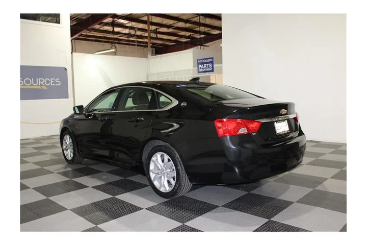 $17299 : Impala 2019 image 5