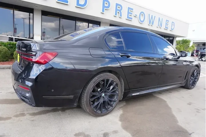 $29988 : BMW 7 Series 2020 740i 4dr S image 6