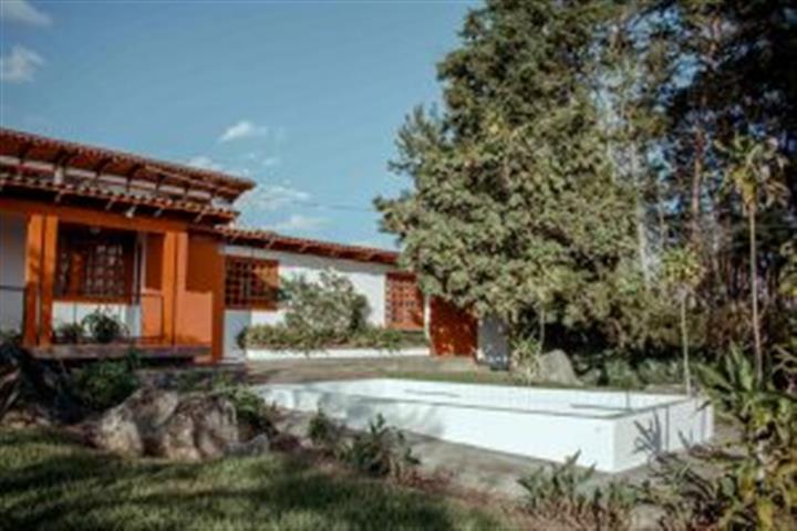 $325000 : casa en las colinas del Irazu image 7