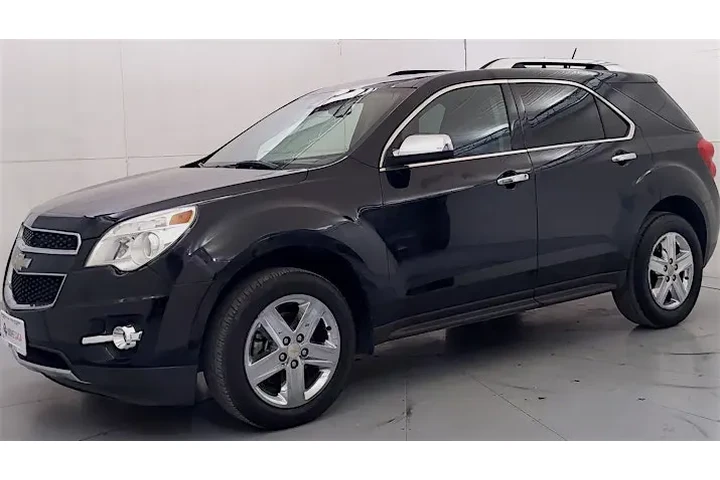 2015 Escape SE 4WD image 2