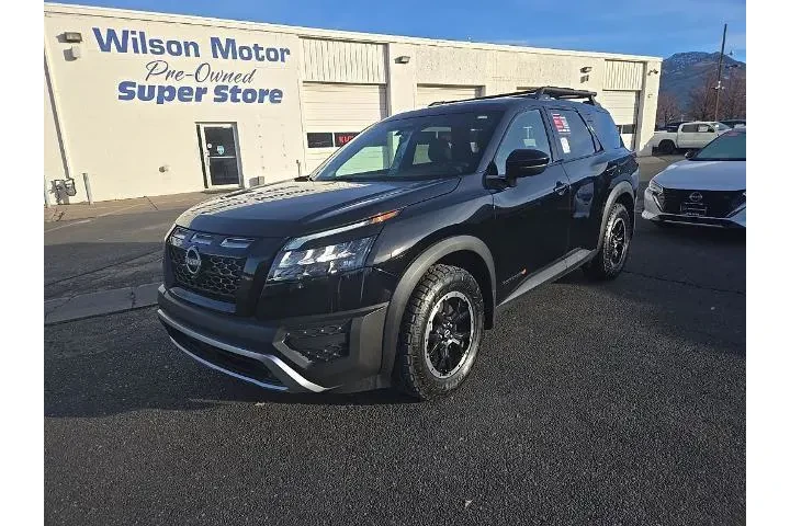 $39892 : Nissan Pathfinder 2025 AWD S image 1