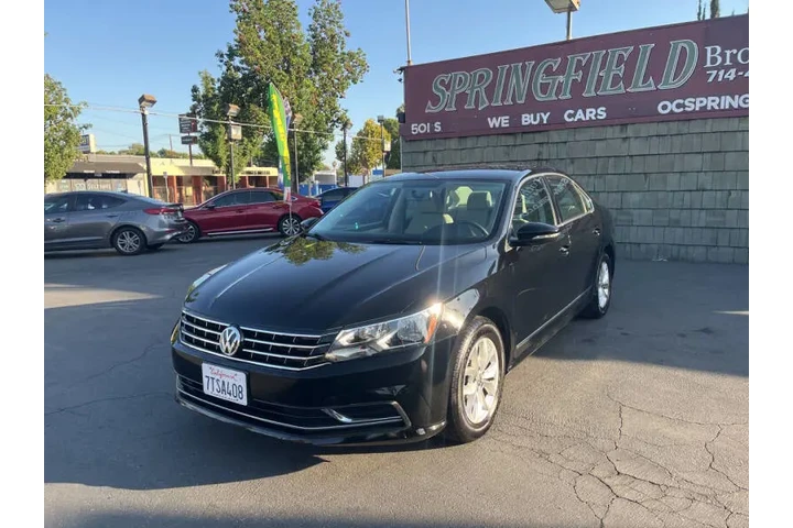 $12995 : 2016 Passat 1.8T S image 2